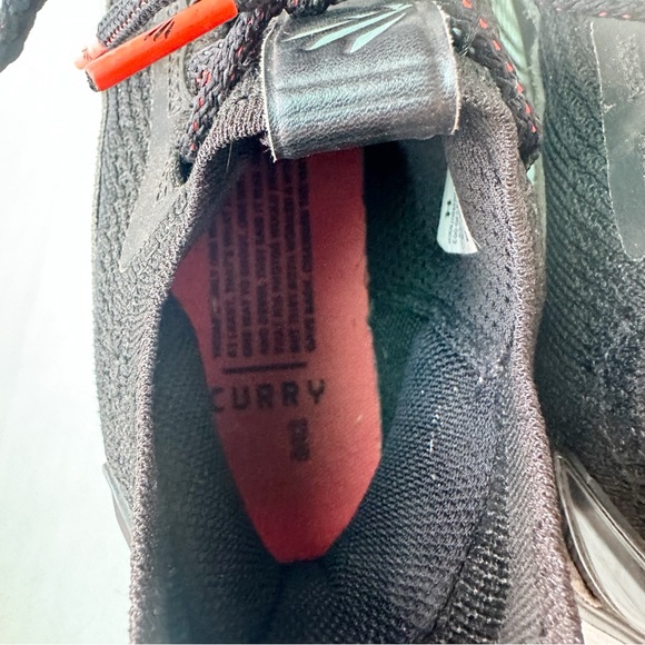 Under Armour Stephen Curry 8 Flow BHM In Black Red - Picture 8 of 13